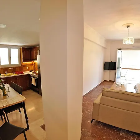 Diamond Apartment *