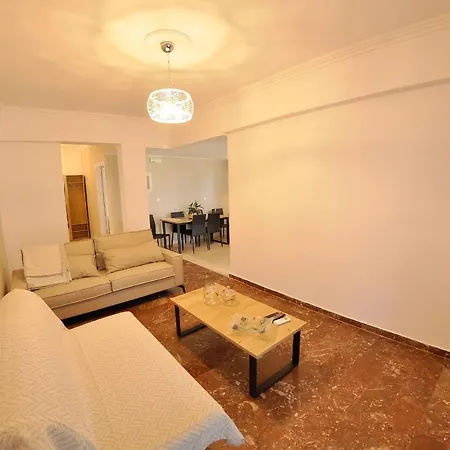 Diamond Apartment *