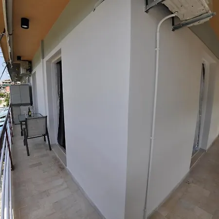Diamond Apartment *